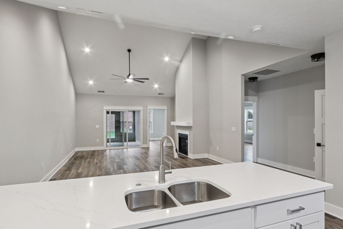 next background image