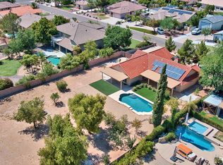 5413 W Whispering Wind Dr, Glendale, AZ 85310