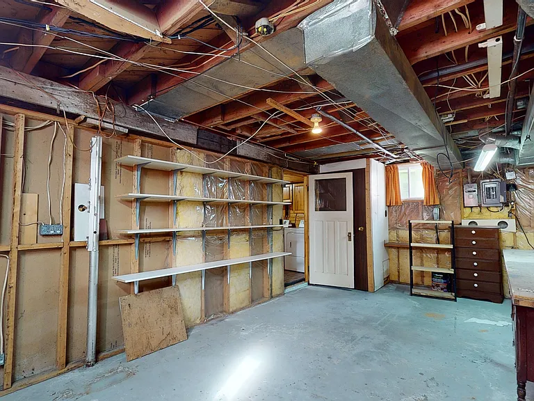 139 Carufel Ave — Photo 36