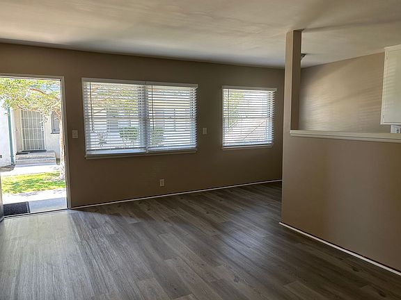 2nd image of 5461 Orange Ave #5461B