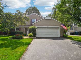 2313 Modaff Rd, Naperville, IL 60565