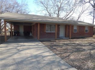 1428 Harris Dr, Alma, AR 72921