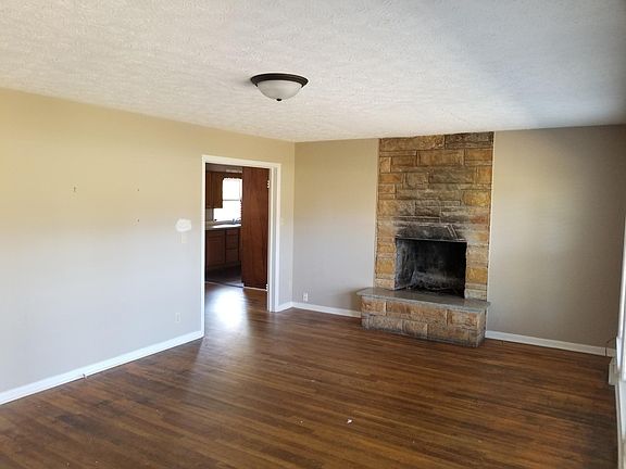3rd image of 9635 Westfield Blvd