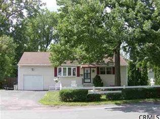 343 Gifford Rd, Schenectady, NY 12304