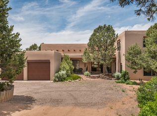 15 Coyote Mountain Rd, Santa Fe, NM 87505