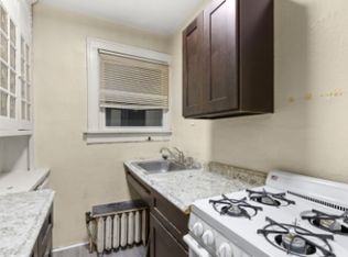 4277 Chippewa St, Saint Louis, MO 63116