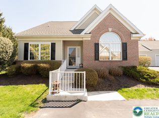 4747 Steeplechase Dr, Macungie, PA 18062