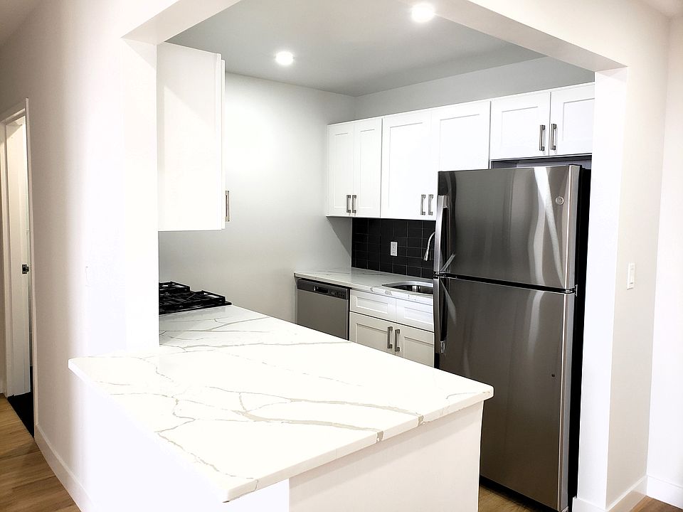 1st image of 58-12 Queens Blvd #3I