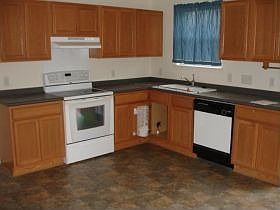 3rd image of 4400 Kings Canyon Dr
