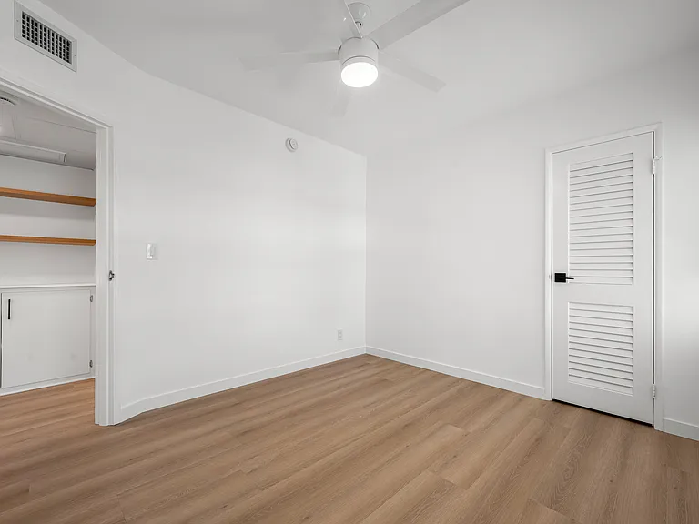 4061 Lafayette Pl #4 — Photo 10