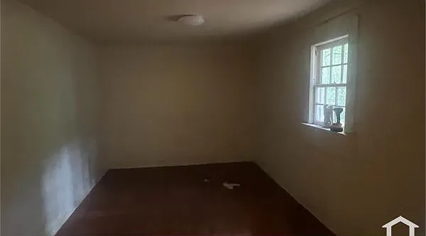 2205 Bankhead St — Photo 6