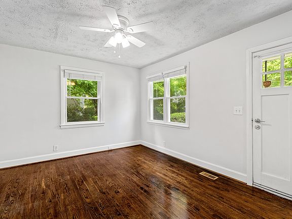 5th image of 926 Kipling Dr