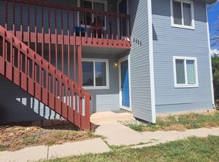 6925 Peyote Way APT B, Colorado Springs, CO 80919