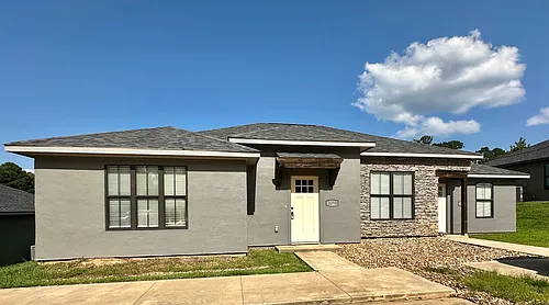 331 Murphey Dr #B Photo 1