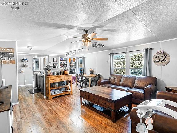 2nd image of 2795 Elizabeth St #51