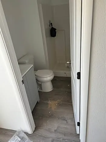 Building Photo - 16817 Yucca Ave #1