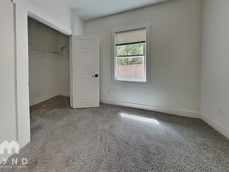 420 E Cedar Ave — Photo 13