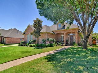 7920 Heatherbrook Dr, North Richland Hills, TX 76182