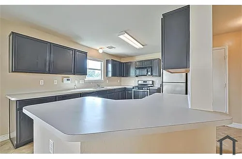 18211 Temple Hill Ln Photo 1
