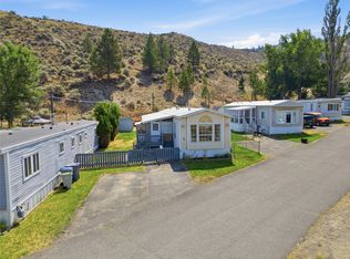1175 Rose Hill Rd #3, Kamloops, BC V2E1G9