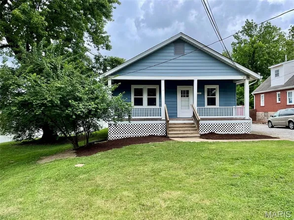 11347 Oak Ave, Bridgeton, MO 63044