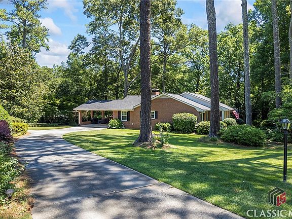 2nd image of 151 Maple Wood Drive