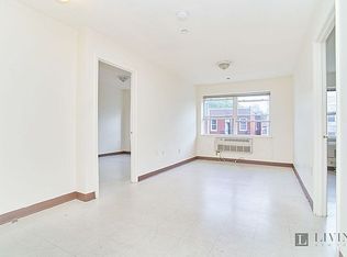 2464 Hoffman St #3, Bronx, NY 10458