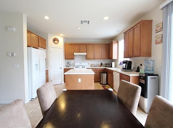 2nd image of 485 Goodall Dr
