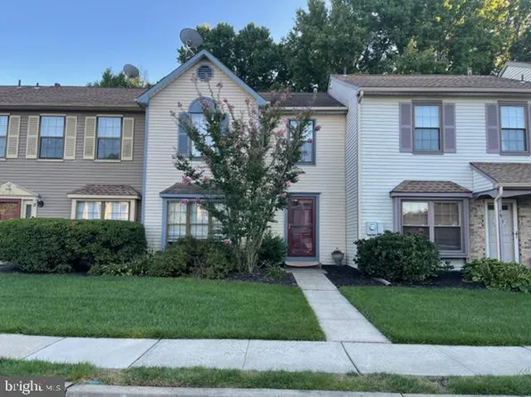 18 Tynemouth Ct, Robbinsville, NJ 08691