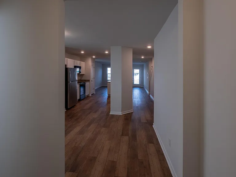 661 Penfolds Way — Photo 2