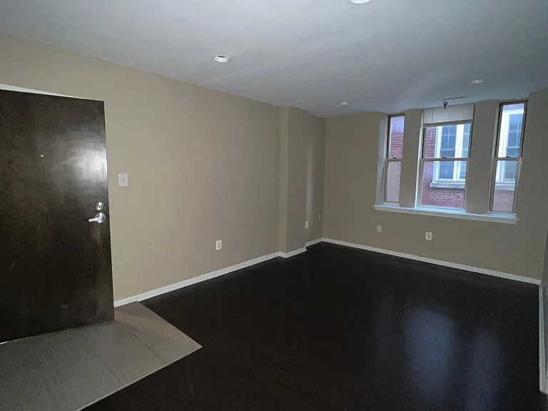 4721 Chestnut St #D — Photo 9