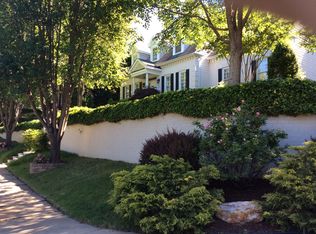 6100 Westglen Dr, Raleigh, NC 27612