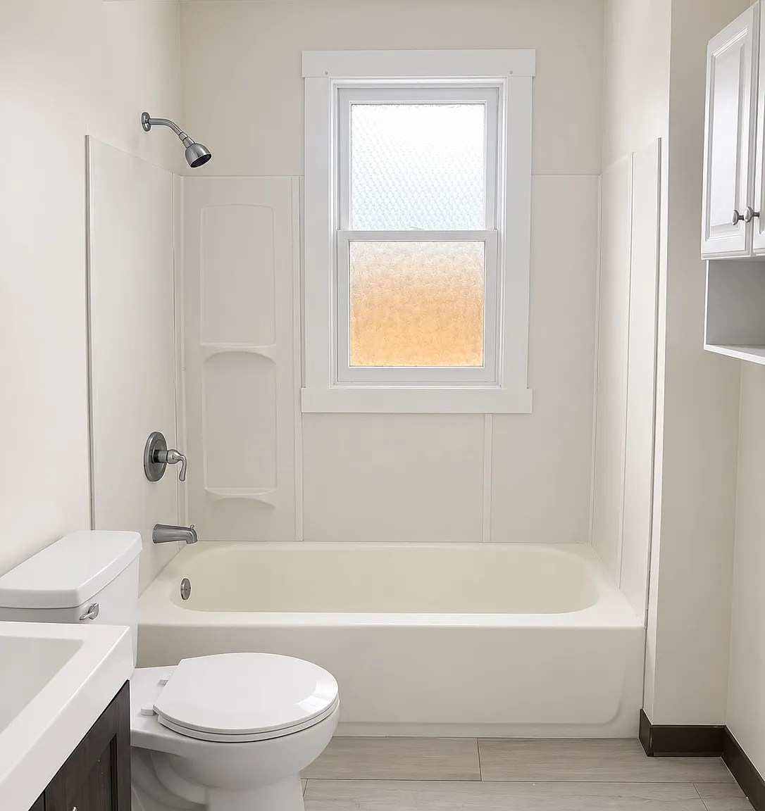 2 bed, $1,100 — Photo 4