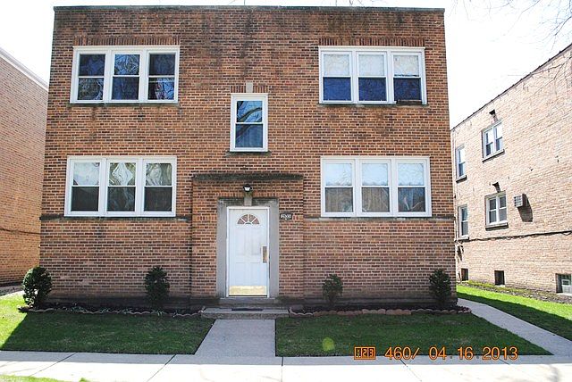 1st image of 2833 W Summerdale Ave APT 1E