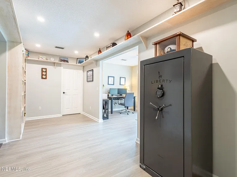 4610 Saddlehorn Trl — Photo 29