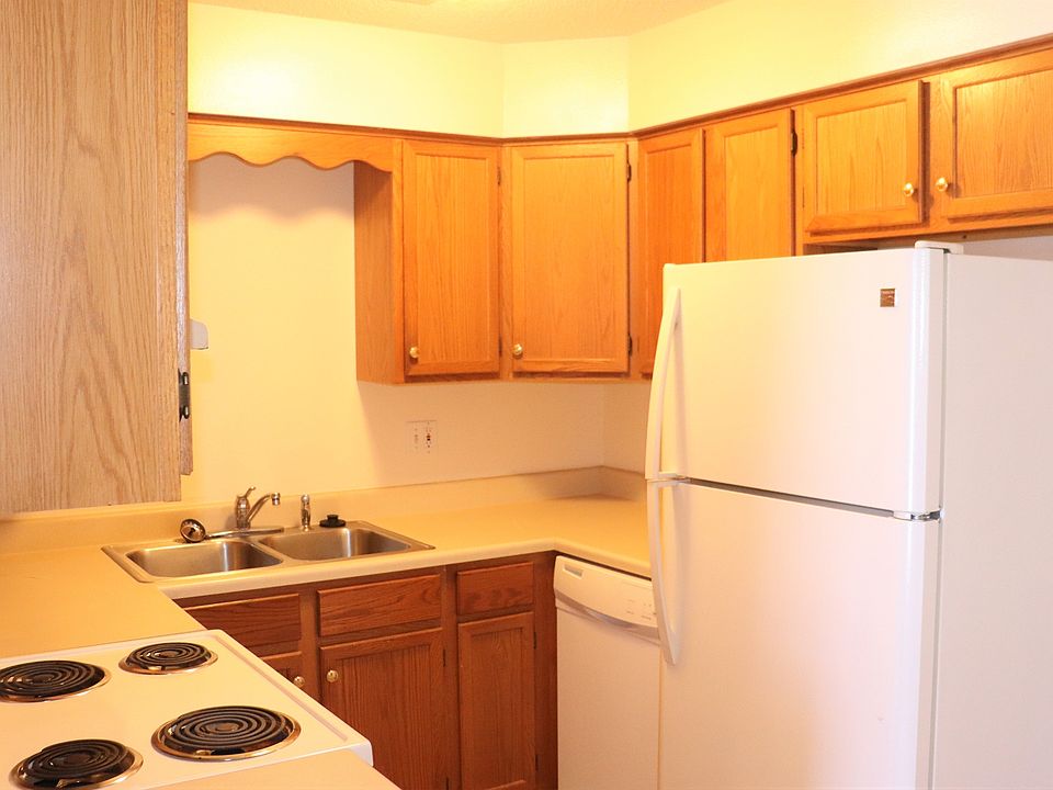 1st image of 3507 Queen Dr SW #11057647
