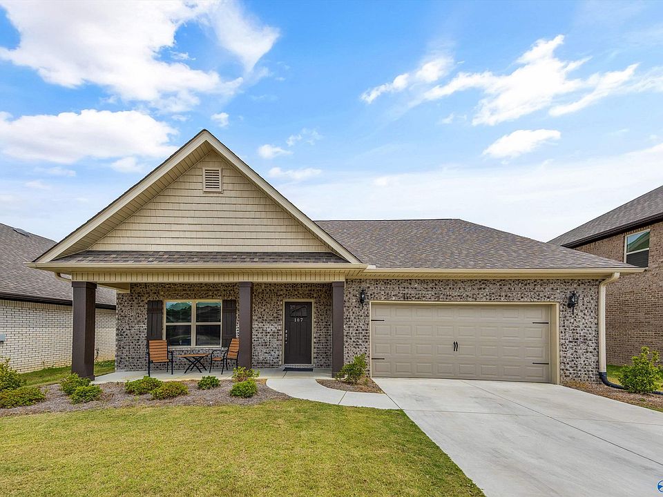 1st image of 107 Barlow Way