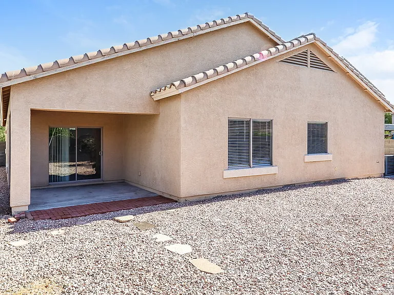 14133 W Crocus Dr — Photo 16