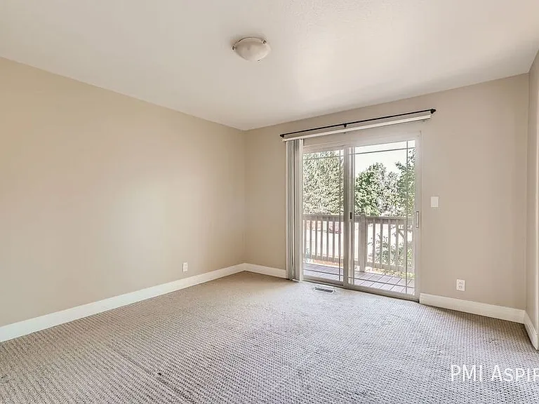 4800 Osage Dr #4 — Photo 7