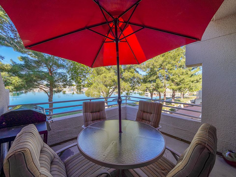 patio unit 2013