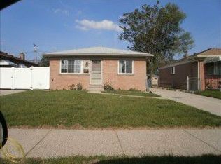 27336 Winslow Ave, Warren, MI 48092