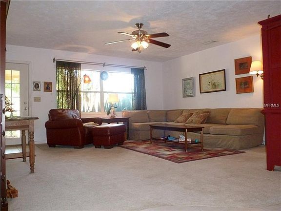 3rd image of 1440 San Charles Dr