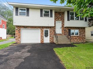 1610 Avenue B, Schenectady, NY 12308