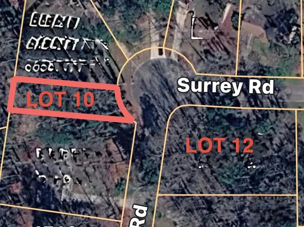 10 Surrey Rd, Roswell, GA 30075