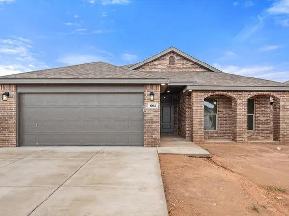 603 E 31st St, Wolfforth, TX 79382