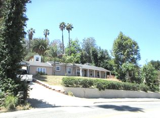 2864 Ivy St, Riverside, CA 92506