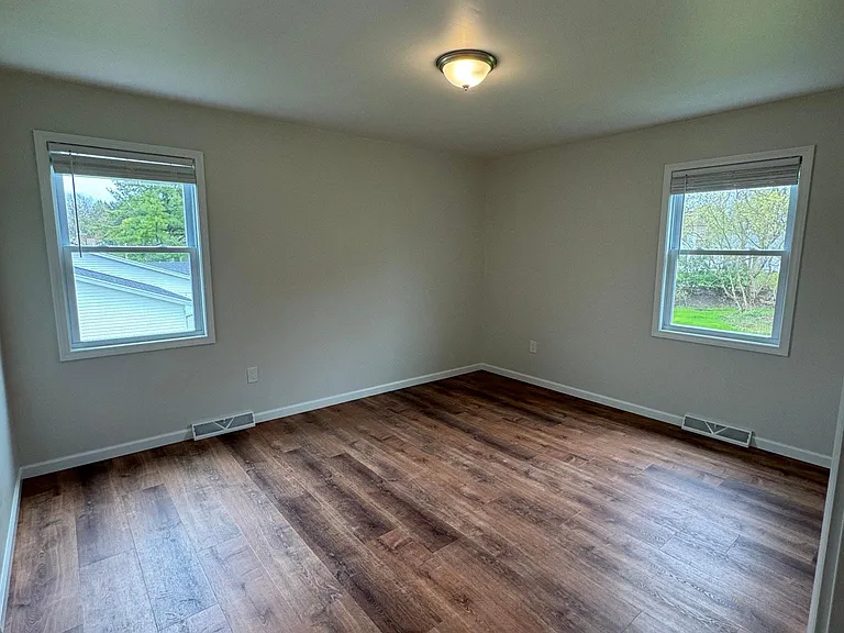 12 Burke Dr #B — Photo 10