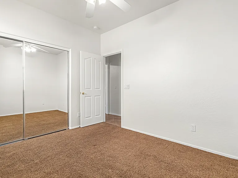 4384 E Cherry Hills Dr — Photo 27