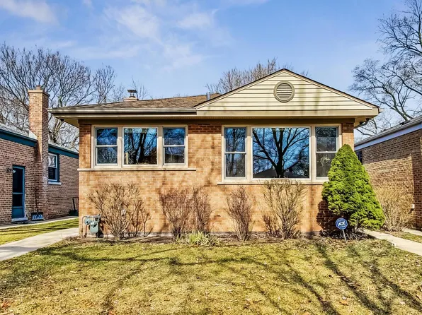 1507 Brummel St, Evanston, IL 60202