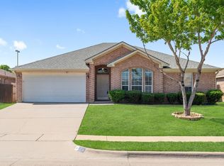 1108 Cedar Ridge Ln, Burleson, TX 76028